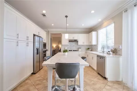 Kitchen - 33208 Rhine Ave, Temecula, CA 92592 photo 3 of 5