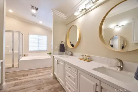 Bath - 33208 Rhine Ave, Temecula, CA 92592 photo 5 of 5