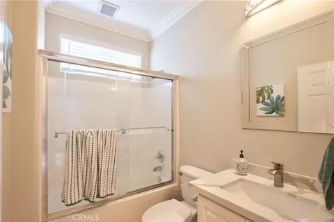 Bath - 33208 Rhine Ave, Temecula, CA 92592 photo 1 of 5