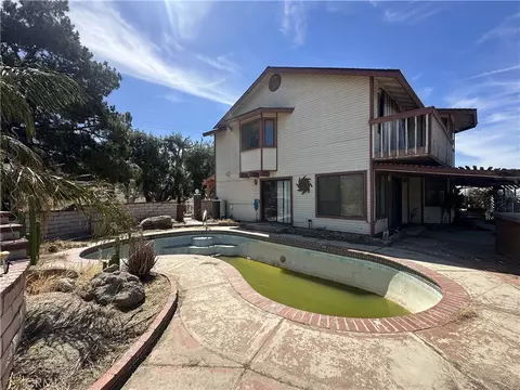 Exterior - 26985 Emerett Ln, Perris, CA 92571 photo 8 of 14