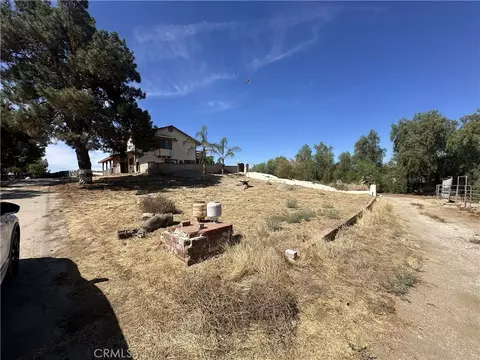 Exterior - 26985 Emerett Ln, Perris, CA 92571 photo 14 of 14