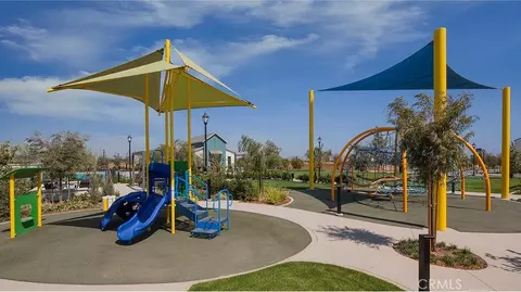 View/Area - 2641 E Forest Paseo, Ontario, CA 91762 photo 2 of 3