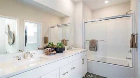 Bath - 2641 E Forest Paseo, Ontario, CA 91762 photo 2 of 2