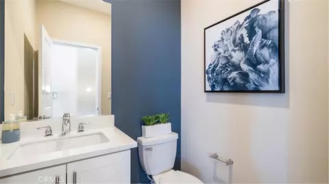 Bath - 2650 E Hyde Paseo, Ontario, CA 91762 photo 1 of 4