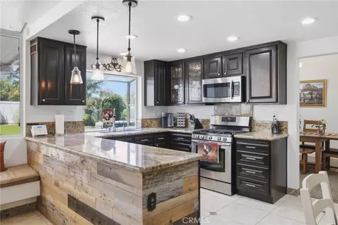 Kitchen - 29830 Corte Granada, Temecula, CA 92591 photo 1 of 4