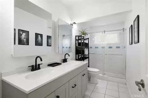 Bath - 31948 Del Cielo Este #6, Bonsall, CA 92003 photo 1 of 2