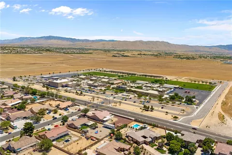 View/Area - 12922 Lompoc, Apple Valley, CA 92308 photo 2 of 3