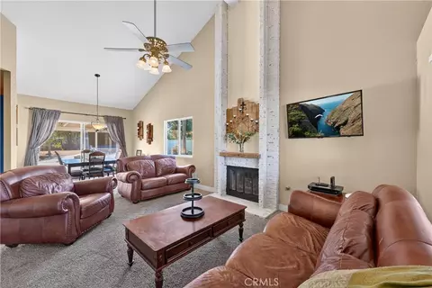 Living - 34680 Jennifer Dr, Wildomar, CA 92595 photo 1 of 1