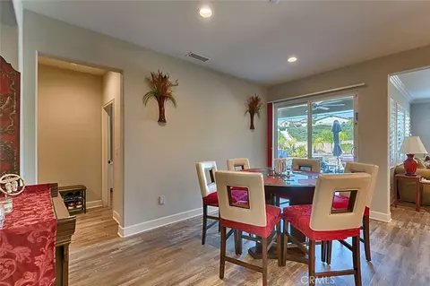 Dining - 45659 Bassett, Temecula, CA 92592 photo 5 of 7