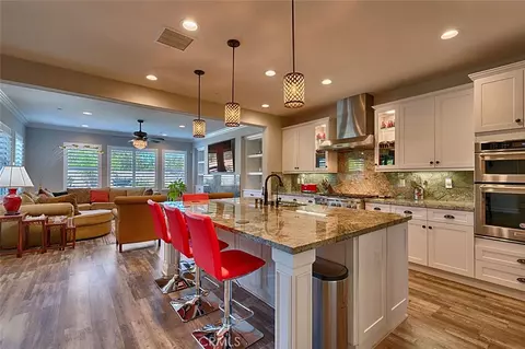 Kitchen - 45659 Bassett, Temecula, CA 92592 photo 1 of 5