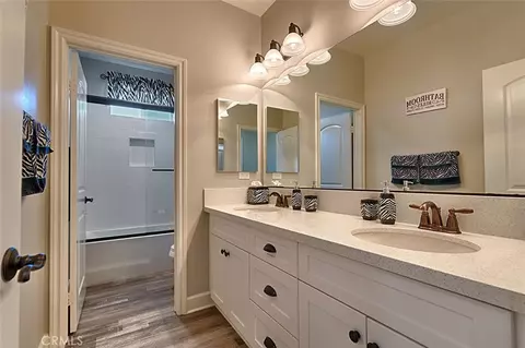Bath - 45659 Bassett, Temecula, CA 92592 photo 3 of 7