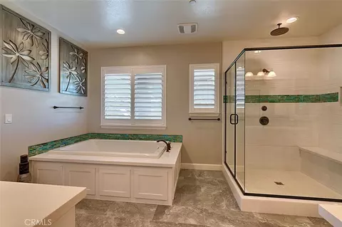 Bath - 45659 Bassett, Temecula, CA 92592 photo 7 of 7