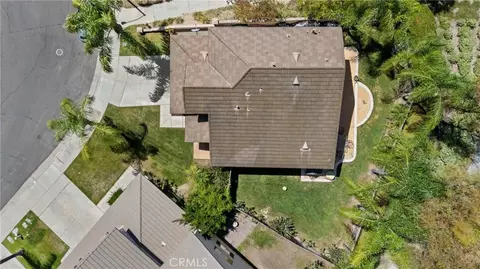 View/Area - 32166 Via Arias, Temecula, CA 92592 photo 1 of 5