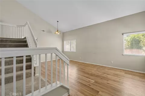 Living - 32166 Via Arias, Temecula, CA 92592 photo 2 of 3