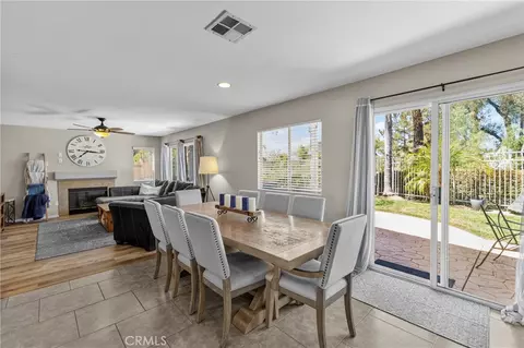 Dining - 32166 Via Arias, Temecula, CA 92592 photo 1 of 2