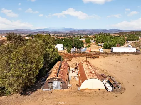 View/Area - 33975 Wright, Menifee, CA 92584 photo 2 of 11