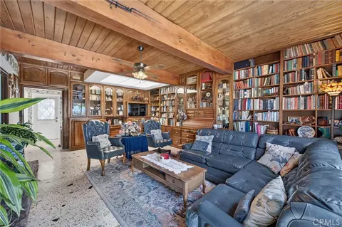 Living - 33975 Wright, Menifee, CA 92584 photo 4 of 4
