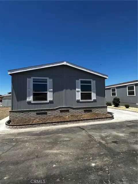 2205 W Acacia Ave #94, Hemet, CA 92545