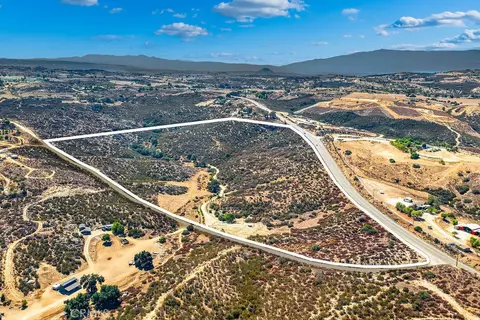 40200 E Benton Rd, Hemet, CA 92544 photo 31