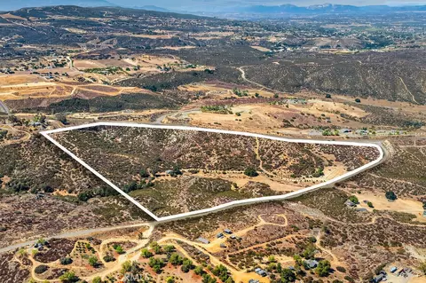 40200 E Benton Rd, Hemet, CA 92544 photo 33