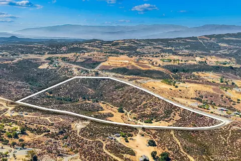 40200 E Benton Rd, Hemet, CA 92544 photo 32