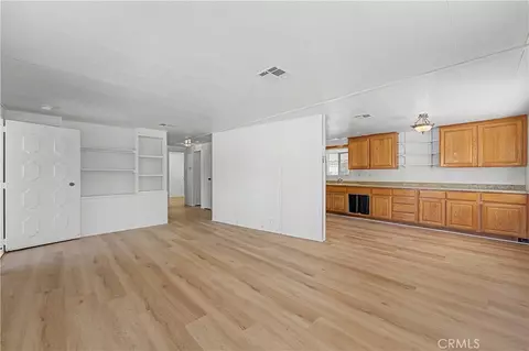 18580 Decker, Perris, CA 92570 photo 9