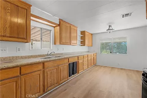 18580 Decker, Perris, CA 92570 photo 4