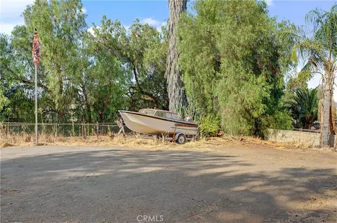 18580 Decker, Perris, CA 92570 photo 29
