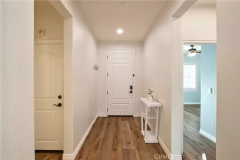 Entry Way - 45904 Corte Mislanca, Temecula, CA 92592 photo 2 of 8