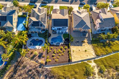 View/Area - 45904 Corte Mislanca, Temecula, CA 92592 photo 7 of 9