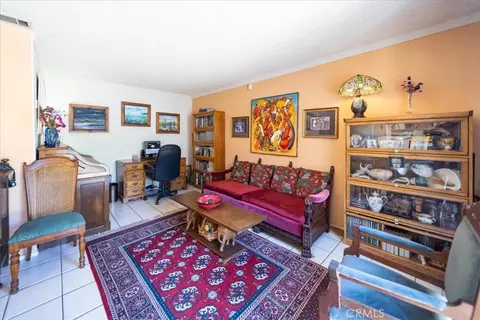 Living - 20692 Cashew St, Wildomar, CA 92595 photo 6 of 9
