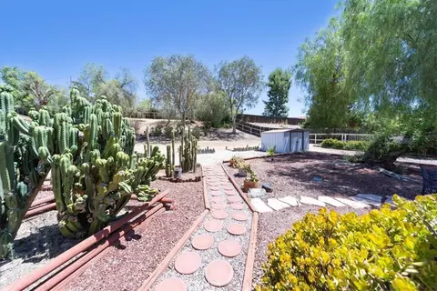 Exterior - 20692 Cashew St, Wildomar, CA 92595 photo 4 of 27