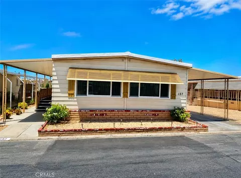 2205 W Acacia Ave #137, Hemet, CA 92545