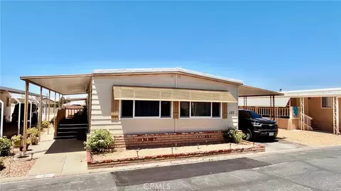 2205 W Acacia Ave #137, Hemet, CA 92545