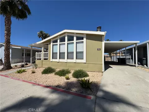 913 S Grand Ave S #35, San Jacinto, CA 92582