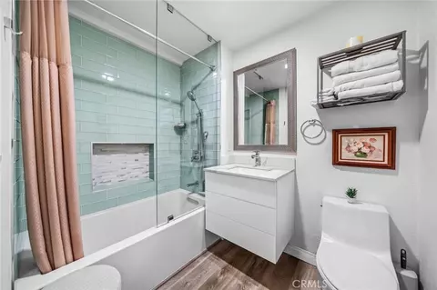Bath - 545 D St, Ramona, CA 92065 photo 2 of 6