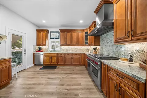 Kitchen - 545 D St, Ramona, CA 92065 photo 5 of 9