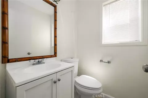 Bath - 30000 Pechanga Dr, Temecula, CA 92592 photo 1 of 3