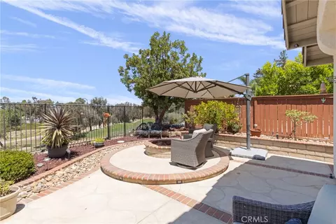 Exterior - 41769 Vardon Dr, Temecula, CA 92591 photo 5 of 8