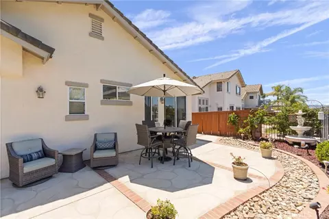 Exterior - 41769 Vardon Dr, Temecula, CA 92591 photo 3 of 8