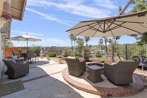 Exterior - 41769 Vardon Dr, Temecula, CA 92591 photo 6 of 8