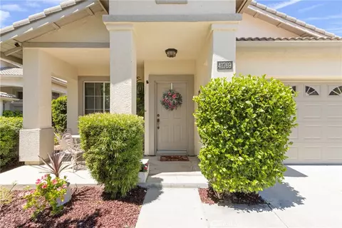 Exterior - 41769 Vardon Dr, Temecula, CA 92591 photo 1 of 8