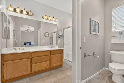 Bath - 41769 Vardon Dr, Temecula, CA 92591 photo 1 of 3