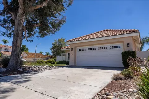 Exterior - 27563 Sanderling Way, Temecula, CA 92591 photo 5 of 15