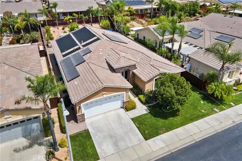 View/Area - 8280 Singh Ct, Hemet, CA 92545 photo 2 of 12