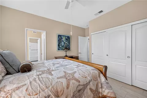 Bedroom - 8280 Singh Ct, Hemet, CA 92545 photo 4 of 7