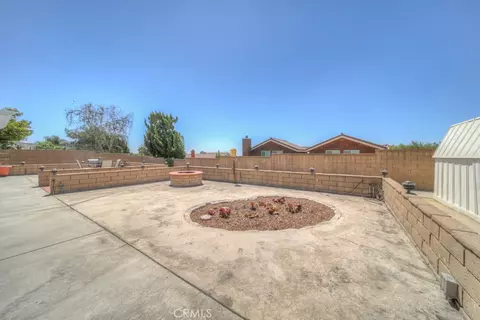 Exterior - 890 W 21 St, Upland, CA 91784 photo 4 of 7