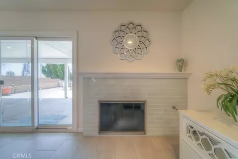 Living - 890 W 21 St, Upland, CA 91784 photo 2 of 4