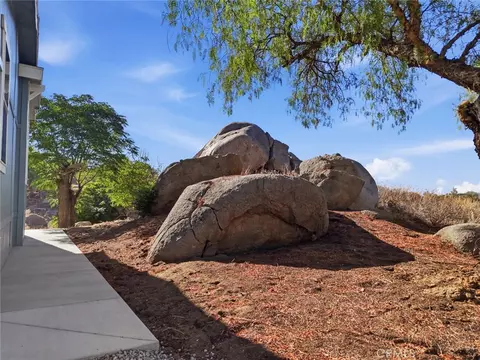 26660 Robert, Perris, CA 92570 photo 17