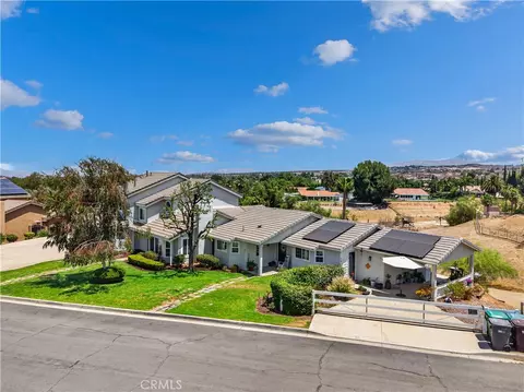 View/Area - 15366 Cayuse Ct, Riverside, CA 92506 photo 3 of 5